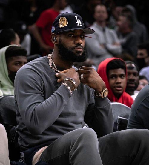 梅尔文最新爆料新闻视频,最新爆料新闻视频深度解析 第3张 梅尔文最新爆料新闻视频,最新爆料新闻视频深度解析 第3张